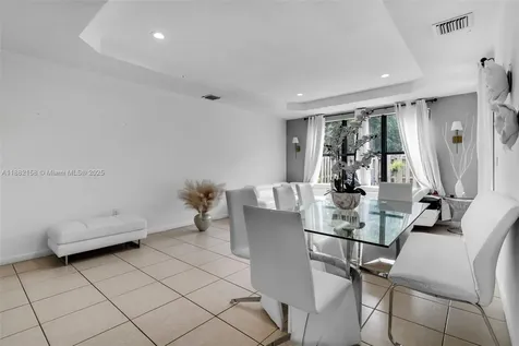 22766 SW 89th Place Cutler Bay FL 33190
