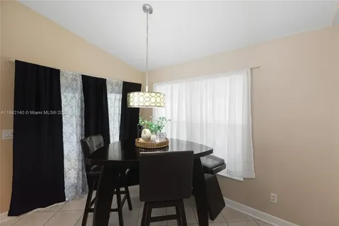 112 SW 34th Lane Cape Coral FL 33914