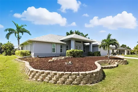 112 SW 34th Lane Cape Coral FL 33914