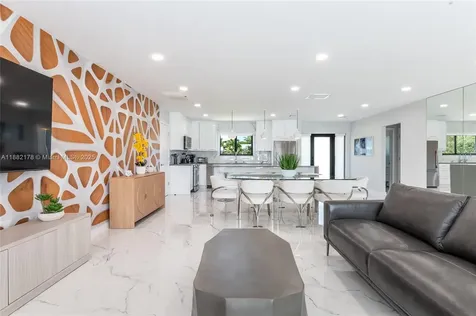 21230 NE 25th Court Miami FL 33180
