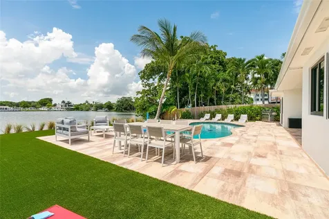 21230 NE 25th Court Miami FL 33180
