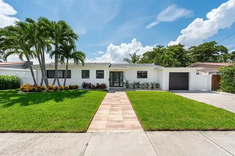 21230 NE 25th Court Miami FL 33180