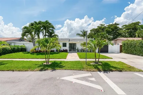21230 NE 25th Court Miami FL 33180