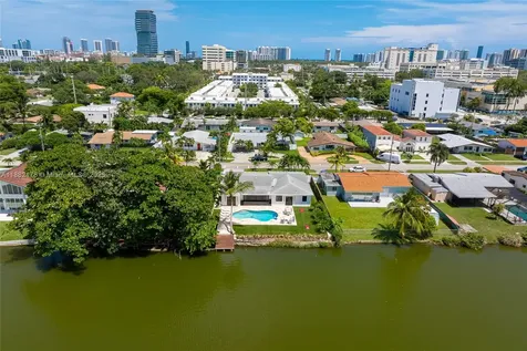 21230 NE 25th Court Miami FL 33180