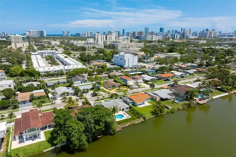 21230 NE 25th Court Miami FL 33180
