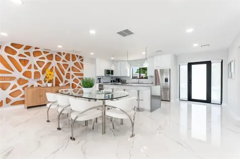 21230 NE 25th Court Miami FL 33180