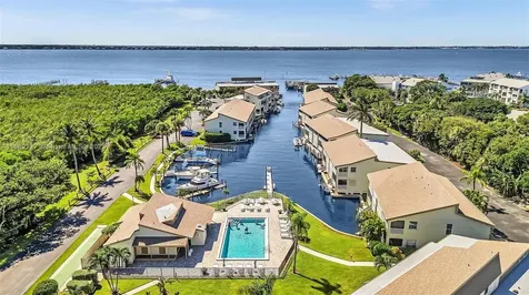 1456 NE Ocean Boulevard Hutchinson Island FL 34996