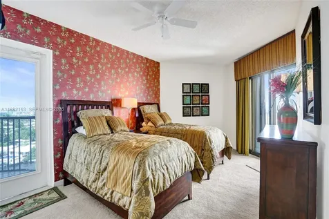 501 N Riverside Drive Pompano Beach FL 33062