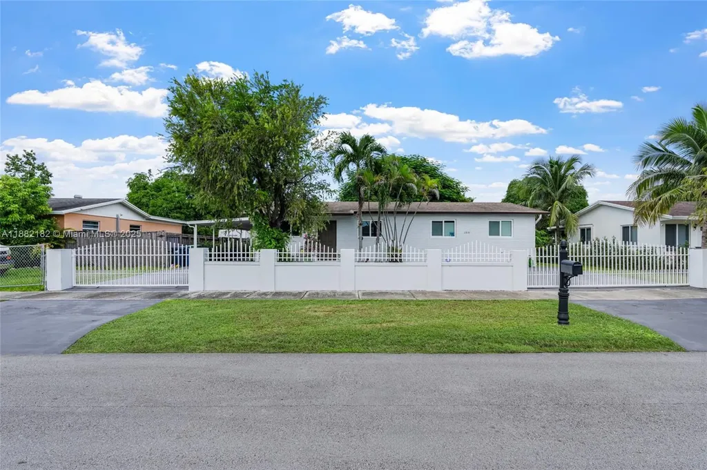 11831 SW 182nd Terrace Miami FL 33177