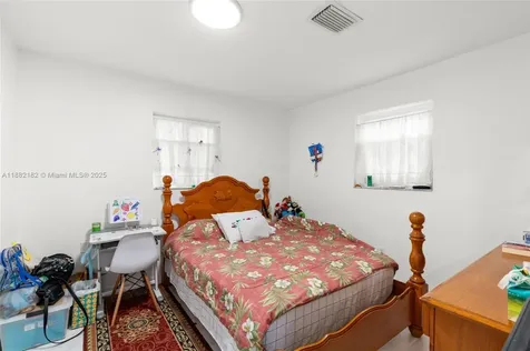 11831 SW 182nd Terrace Miami FL 33177