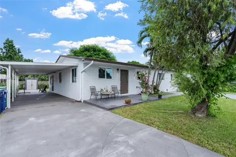 11831 SW 182nd Terrace Miami FL 33177