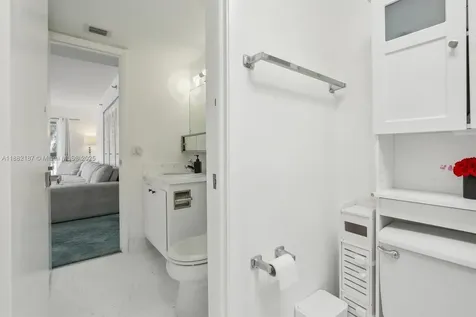 1345 West Avenue Miami Beach FL 33139