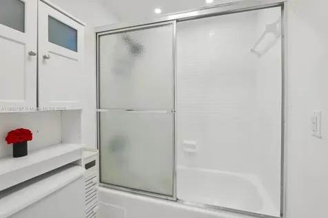 1345 West Avenue Miami Beach FL 33139