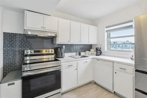 1345 West Avenue Miami Beach FL 33139