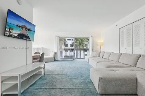 1345 West Avenue Miami Beach FL 33139