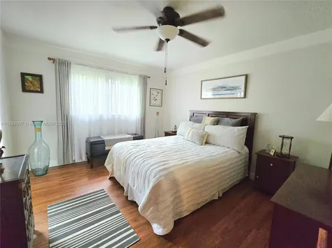 5387 SW 40th Avenue Dania Beach FL 33314