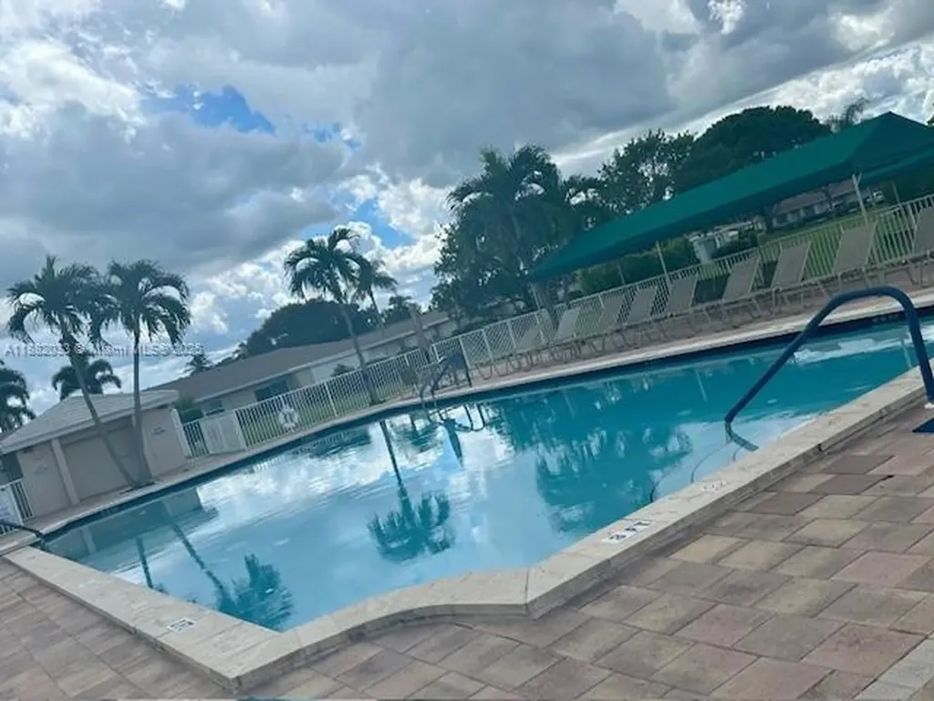 8793 Warwick Drive Boca Raton FL 33433