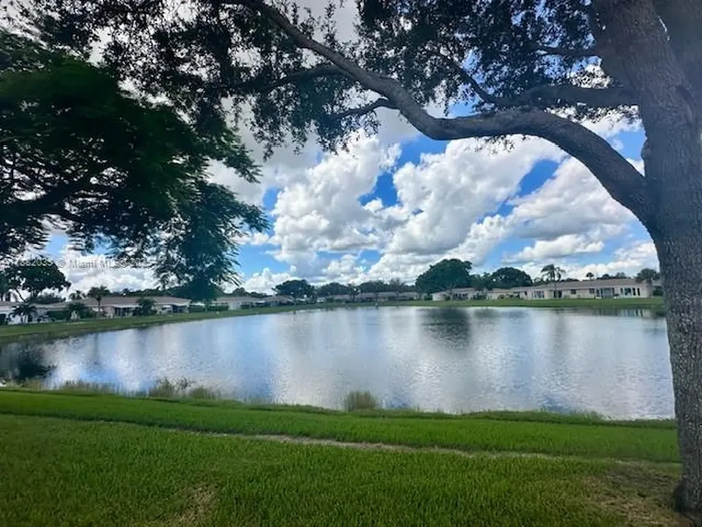 8793 Warwick Drive Boca Raton FL 33433