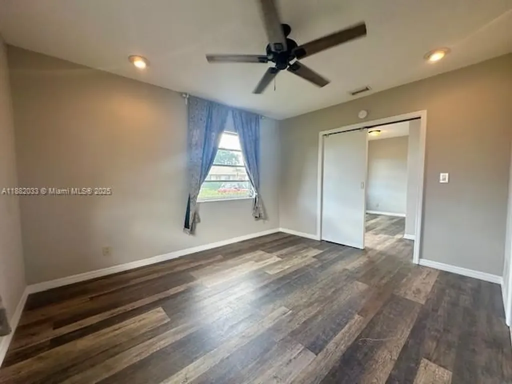 8793 Warwick Drive Boca Raton FL 33433