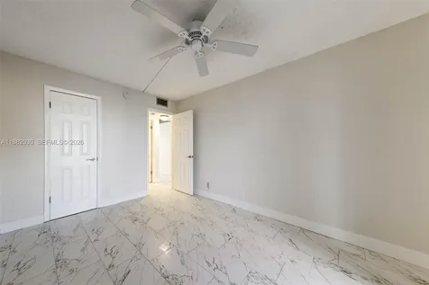 36 Islewood B Deerfield Beach FL 33442