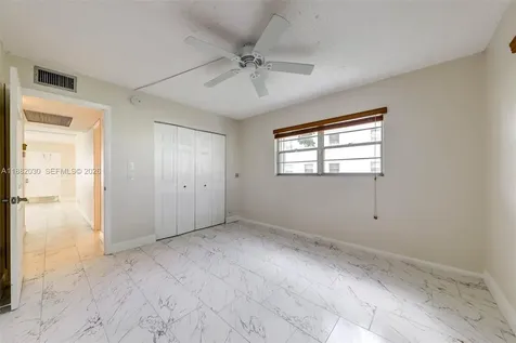 36 Islewood B Deerfield Beach FL 33442