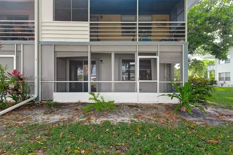 36 Islewood B Deerfield Beach FL 33442