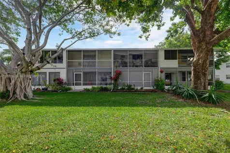 36 Islewood B Deerfield Beach FL 33442