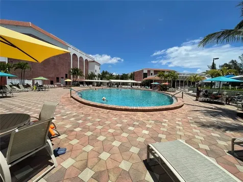 36 Islewood B Deerfield Beach FL 33442