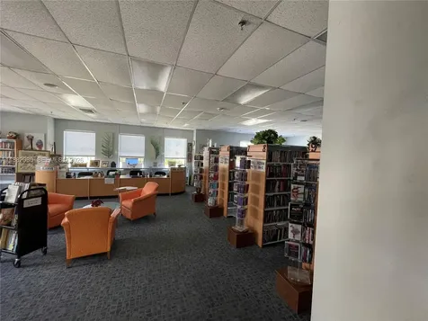 36 Islewood B Deerfield Beach FL 33442