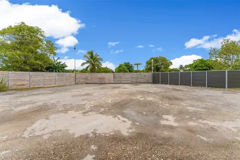 12750 SW 197th Avenue Miami FL 33196