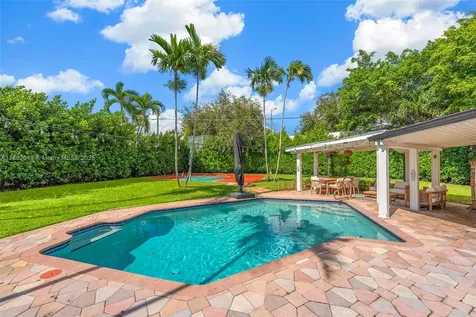 21000 NE 18th Court Miami FL 33179