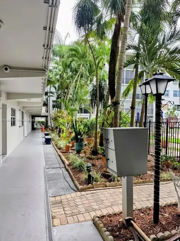 4117 Bougainvilla Drive Lauderdale By The Sea FL 33308