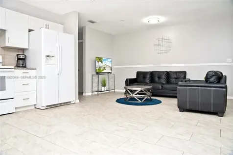722 SE Thanksgiving Avenue Port St. Lucie FL 34984