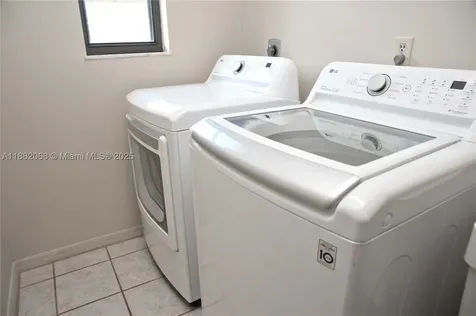 722 SE Thanksgiving Avenue Port St. Lucie FL 34984