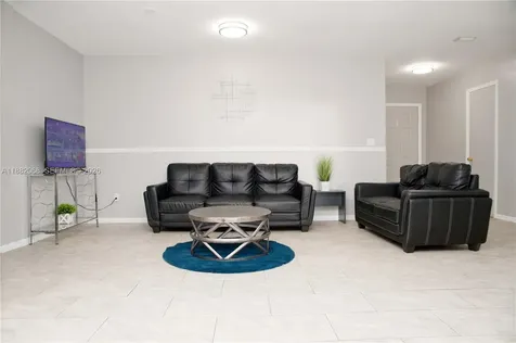 722 SE Thanksgiving Avenue Port St. Lucie FL 34984