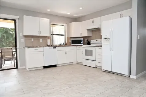722 SE Thanksgiving Avenue Port St. Lucie FL 34984