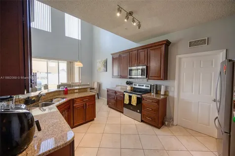 215 Abbotsbury Drive Kissimmee FL 34758