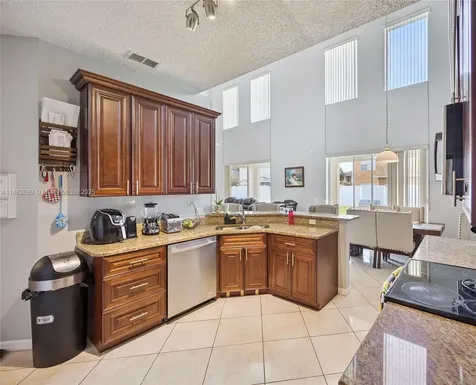 215 Abbotsbury Drive Kissimmee FL 34758