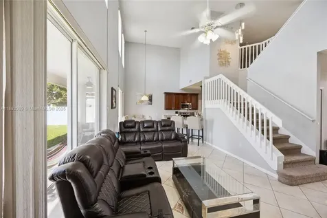 215 Abbotsbury Drive Kissimmee FL 34758