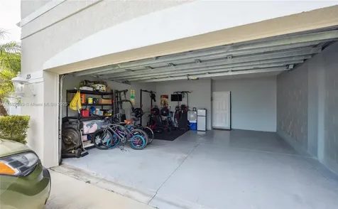 215 Abbotsbury Drive Kissimmee FL 34758