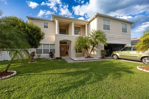 215 Abbotsbury Drive Kissimmee FL 34758