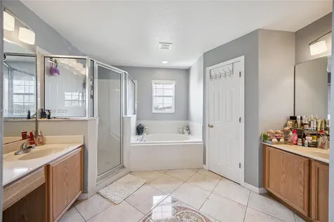 215 Abbotsbury Drive Kissimmee FL 34758