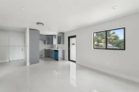 10340 NW 29th Avenue Miami FL 33147