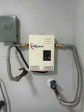 3040 NW 20th Street Fort Lauderdale FL 33311