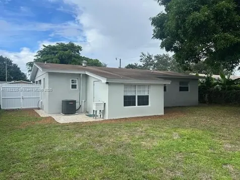 3040 NW 20th Street Fort Lauderdale FL 33311