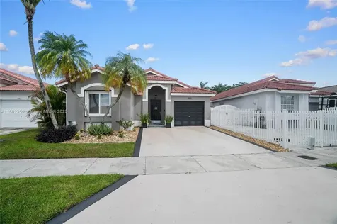17707 SW 142nd Court Miami FL 33177