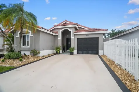 17707 SW 142nd Court Miami FL 33177