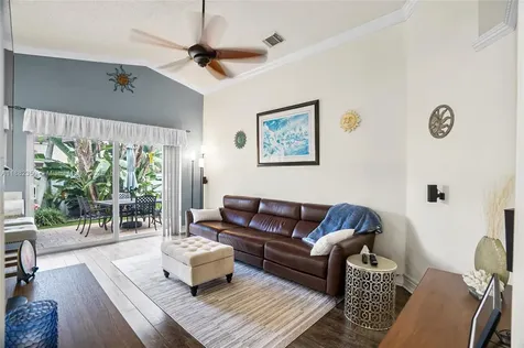 17707 SW 142nd Court Miami FL 33177