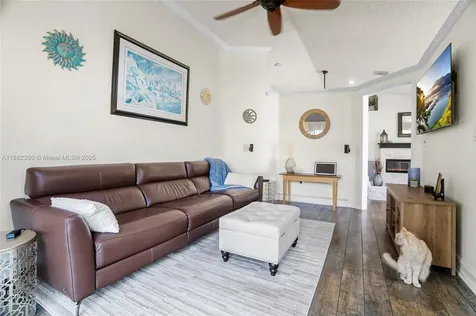 17707 SW 142nd Court Miami FL 33177