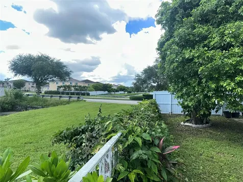 13986 SW 276th Way Homestead FL 33032